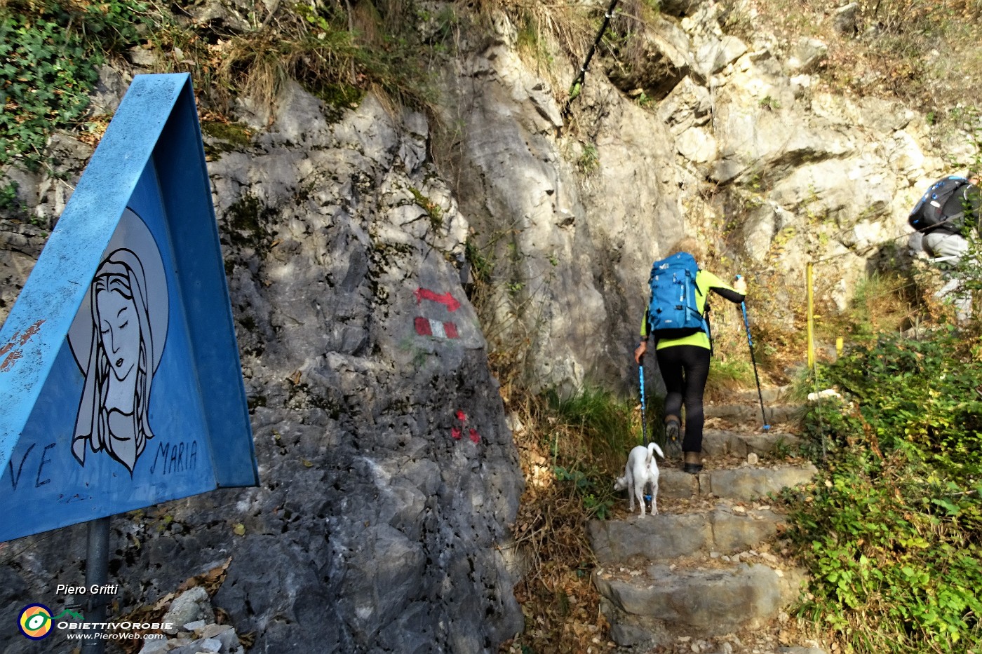 15 Qui inizia il vero sentiero di montagna.JPG